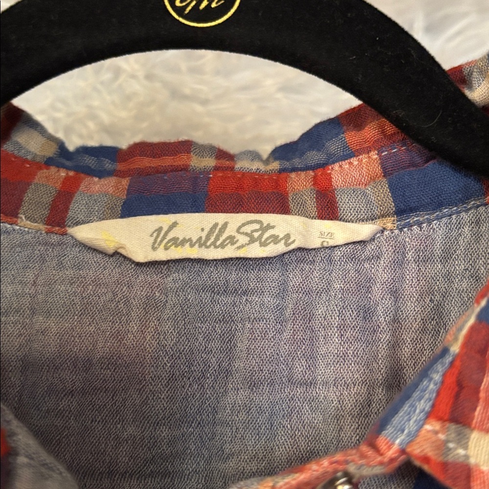 Vanilla Star Juniors Button Down Blouse Size Small - Picture 3 of 8
